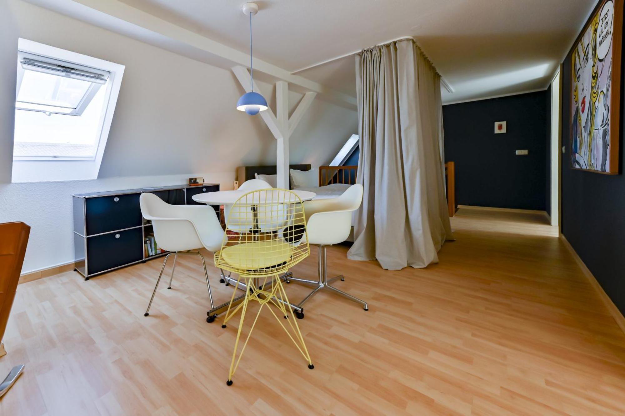 Апартаменти Premium Quartier Clara , Karl Und Fritz Auf Dem Kassberg Mit Eigenem Stellplatz Хемніц Номер фото